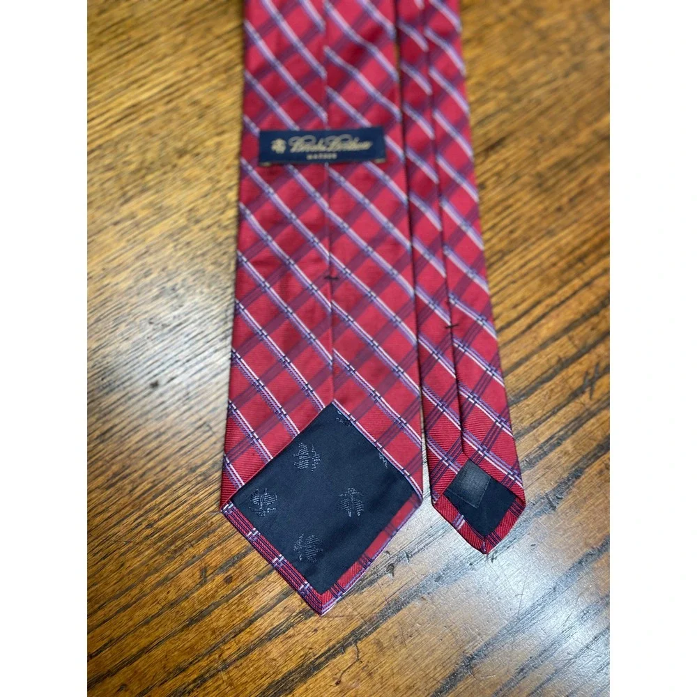 Brooks Brothers Makers Red White Blue Windowpane Plaid Silk Necktie Mens Classic